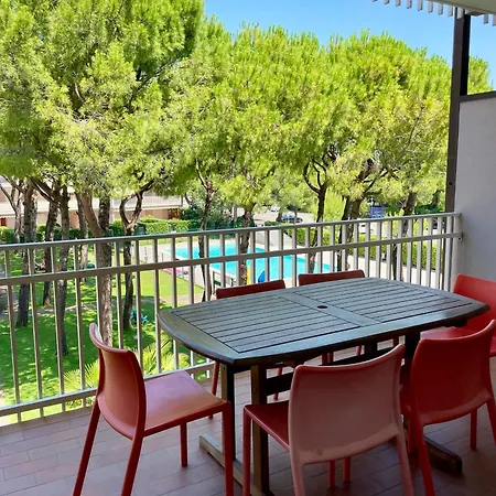 Park 1-23 Apartman *